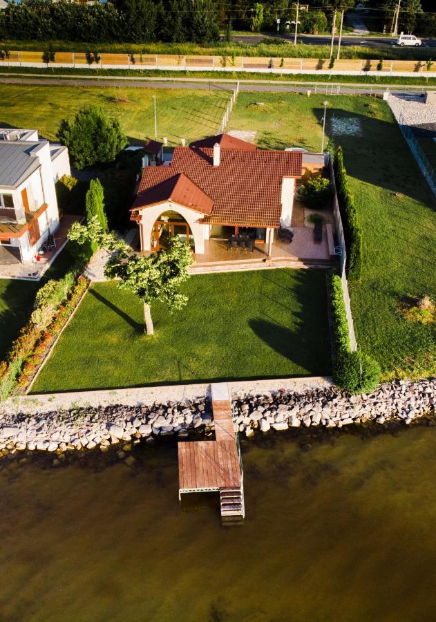 Balaton View Apartment Balatonboglar Luaran gambar