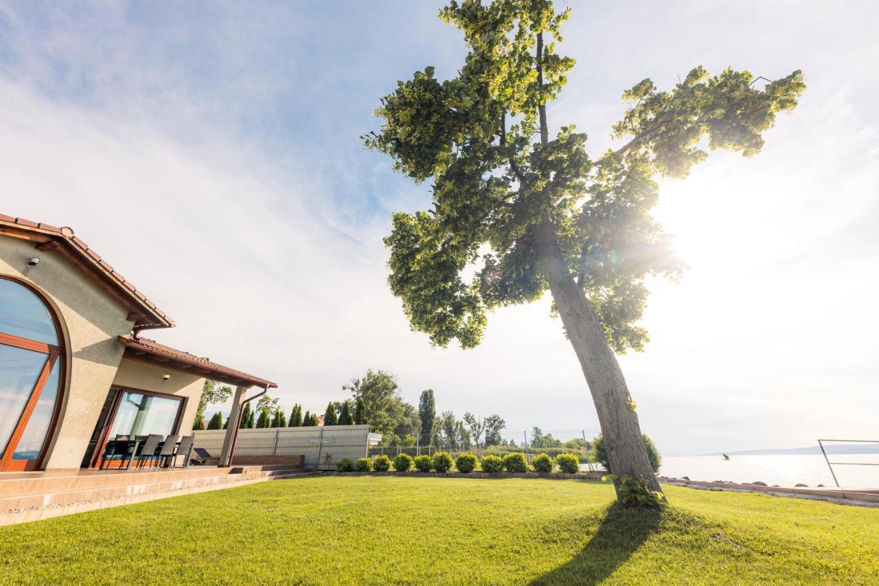 Balaton View Apartment Balatonboglar Luaran gambar