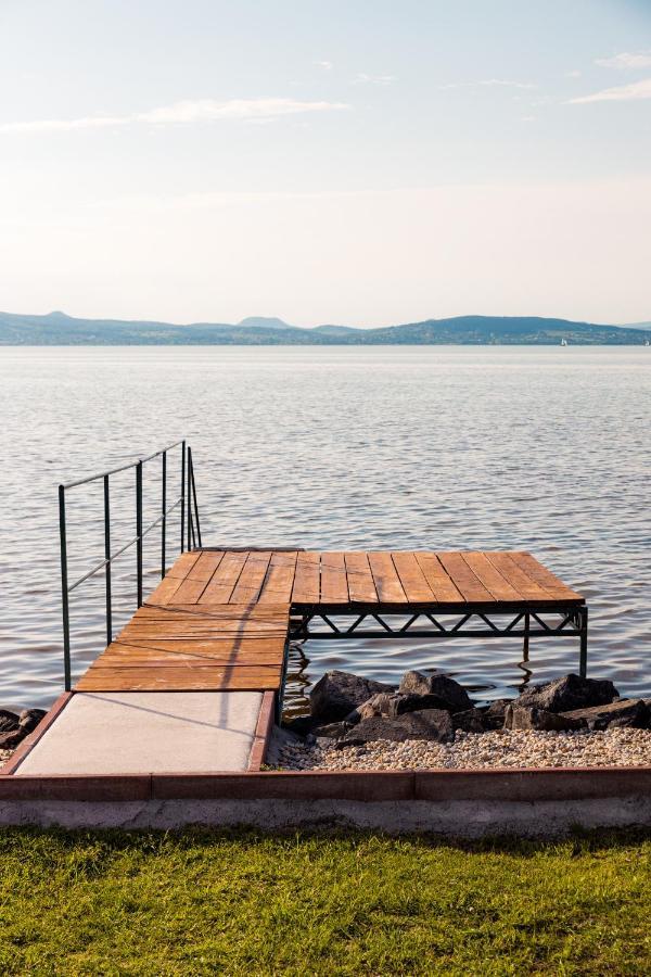 Balaton View Apartment Balatonboglar Luaran gambar