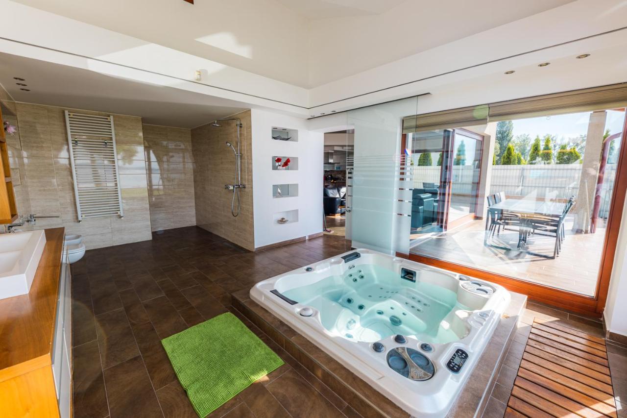 Balaton View Apartment Balatonboglar Luaran gambar